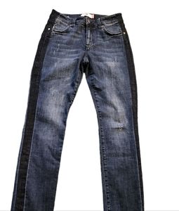 Cabi Jeans Women's sz 4 Dark Wash High Stretch, it fits like a 2